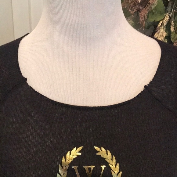 Wildfox black sweater with shiny gold logo - Picture 2 of 3
